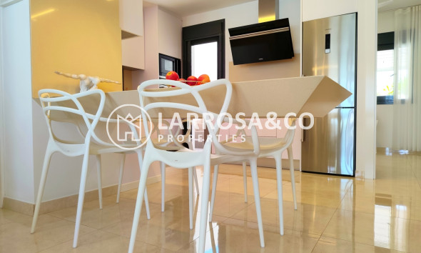 Resale - Detached House/Villa - San Miguel de Salinas - Inland