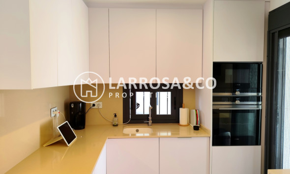 Resale - Detached House/Villa - San Miguel de Salinas - Inland