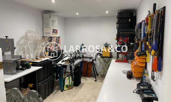 Resale - Detached House/Villa - Villamartin - El Galan