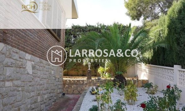 Resale - Detached House/Villa - La Nucia - Montebello - Nou Espai