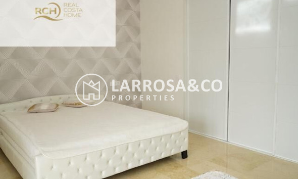 Resale - Detached House/Villa - La Nucia - Montebello - Nou Espai