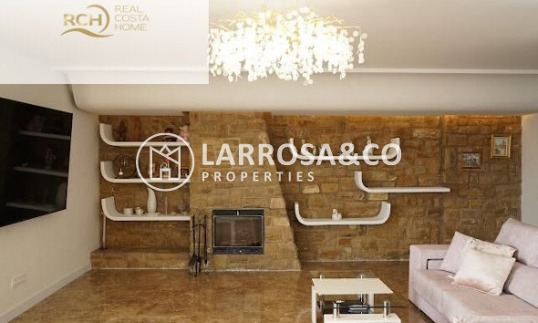 Resale - Detached House/Villa - La Nucia - Montebello - Nou Espai