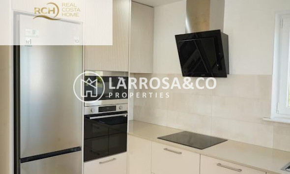 Resale - Detached House/Villa - La Nucia - Montebello - Nou Espai