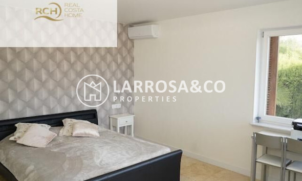 Resale - Detached House/Villa - La Nucia - Montebello - Nou Espai