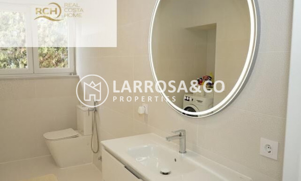 Resale - Detached House/Villa - La Nucia - Montebello - Nou Espai