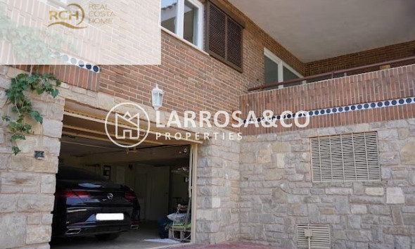 Resale - Detached House/Villa - La Nucia - Montebello - Nou Espai