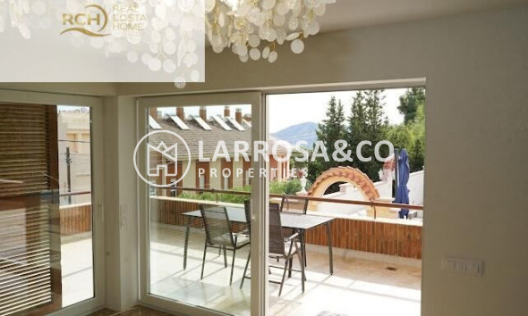 Resale - Detached House/Villa - La Nucia - Montebello - Nou Espai