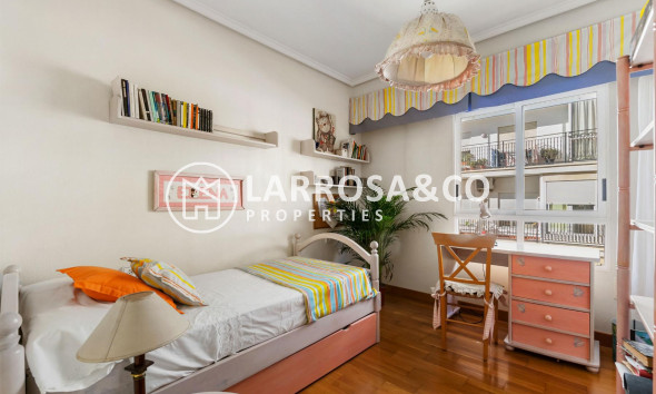 Resale - Apartment - Torrevieja - CLUB NAUTICO TORREVIEJA