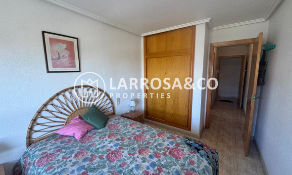Resale - Apartment - Torrevieja - Playa del Acequión