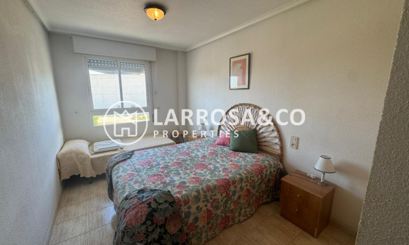 Resale - Apartment - Torrevieja - Playa del Acequión
