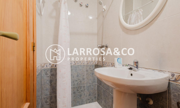 Resale - Apartment - Torrevieja - Parque de las Naciones