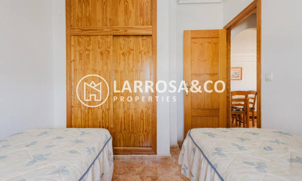 Resale - Apartment - Torrevieja - Parque de las Naciones