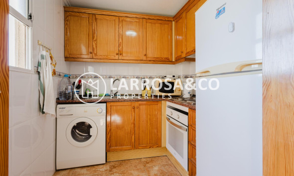 Resale - Apartment - Torrevieja - Parque de las Naciones