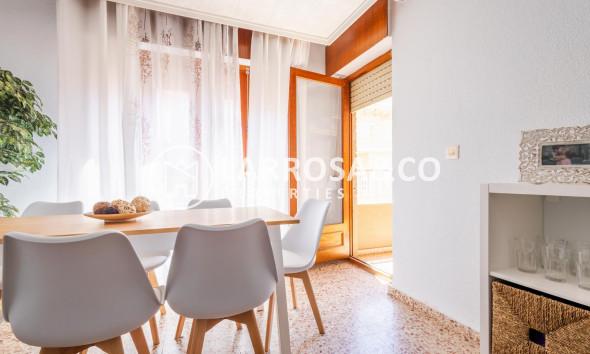 Resale - Apartment - Torrevieja - Playa de los Naufragos