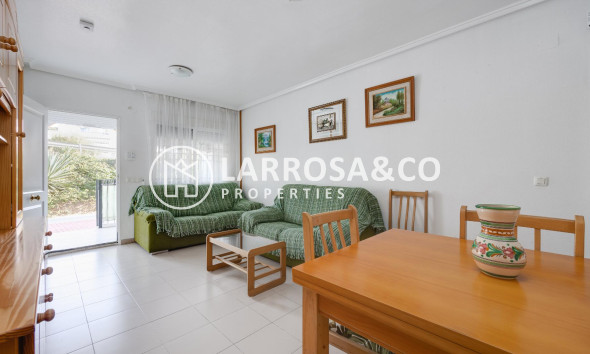 Resale - Bungalow - Torrevieja - Playa de los Naufragos