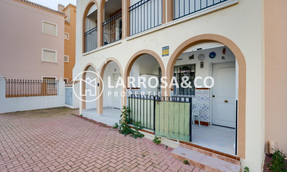 Resale - Bungalow - Torrevieja - Playa de los Naufragos