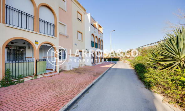 Resale - Bungalow - Torrevieja - Playa de los Naufragos