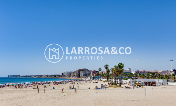 Resale - Bungalow - Torrevieja - Playa de los Naufragos