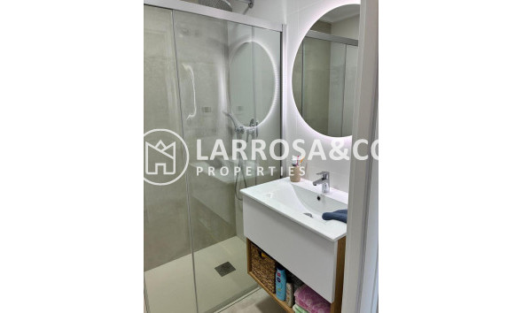 Resale - Apartment - Pilar de la Horadada - Costa Blanca