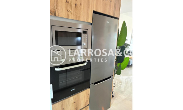 Resale - Apartment - Pilar de la Horadada - Costa Blanca