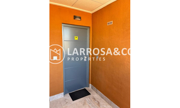 Resale - Apartment - Pilar de la Horadada - Costa Blanca
