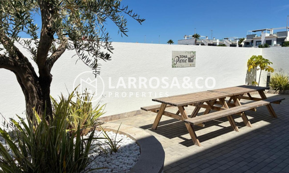 Resale - Apartment - Pilar de la Horadada - Costa Blanca