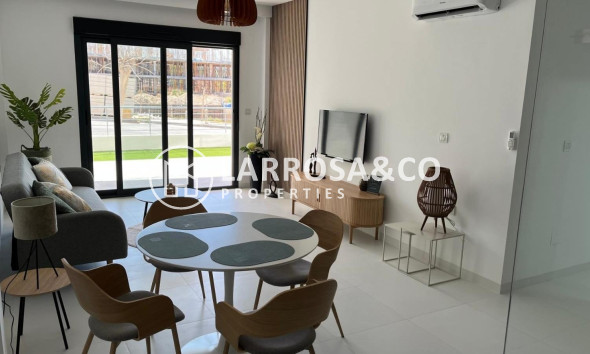 Resale - Apartment - San Miguel de Salinas - Inland