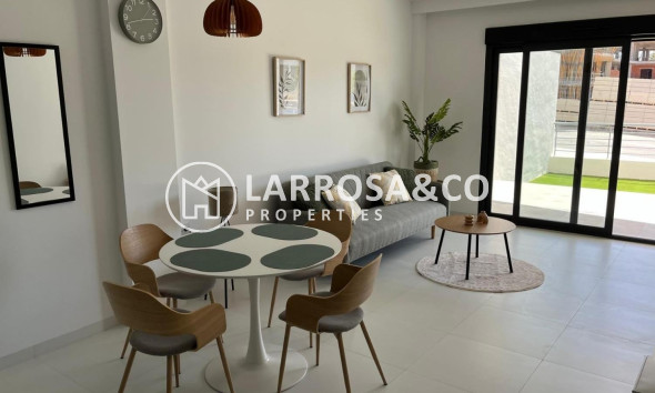Resale - Apartment - San Miguel de Salinas - Inland