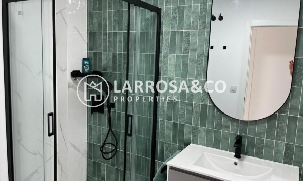 Resale - Apartment - San Miguel de Salinas - Inland
