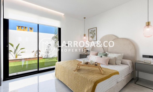 Obra Nueva - Chalet - Torrevieja - Los Balcones