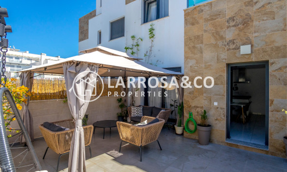 Resale - Semi-detached house - Villamartin - Costa Blanca