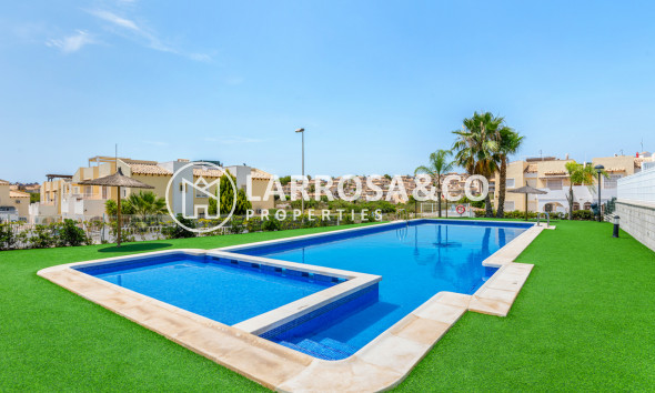 Herverkoop - Apartment - Villamartin - Costa Blanca