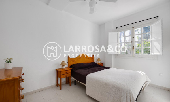 A Vendre - Bungalow - Torrevieja - Playa de los Naufragos
