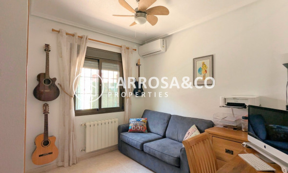 Resale - Detached House/Villa - Bigastro - Inland