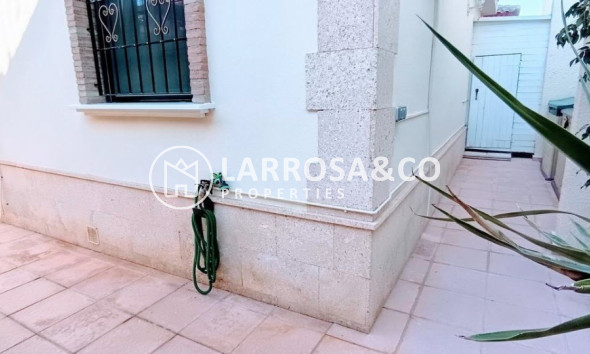 Resale - Detached House/Villa - Bigastro - Inland
