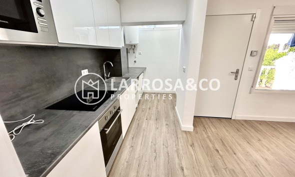 Herverkoop - Apartment - Villamartin - Costa Blanca