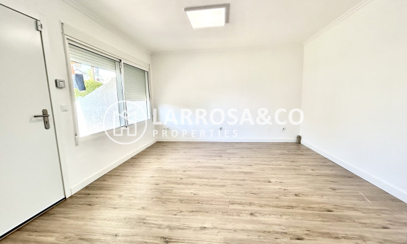 Herverkoop - Apartment - Villamartin - Costa Blanca