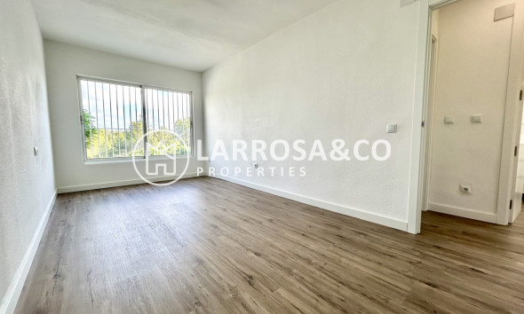 Herverkoop - Apartment - Villamartin - Costa Blanca