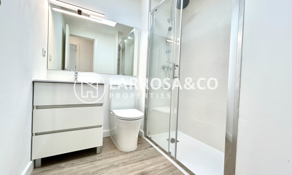 Herverkoop - Apartment - Villamartin - Costa Blanca