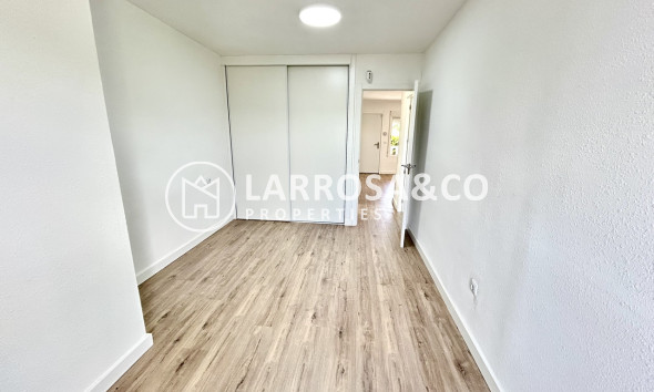 Herverkoop - Apartment - Villamartin - Costa Blanca