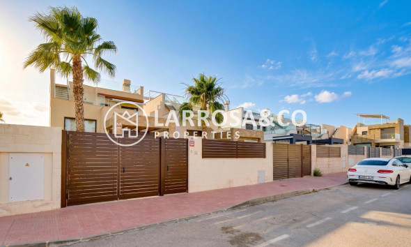 Reventa - Chalet - Ciudad Quesada - Pueblo Bravo