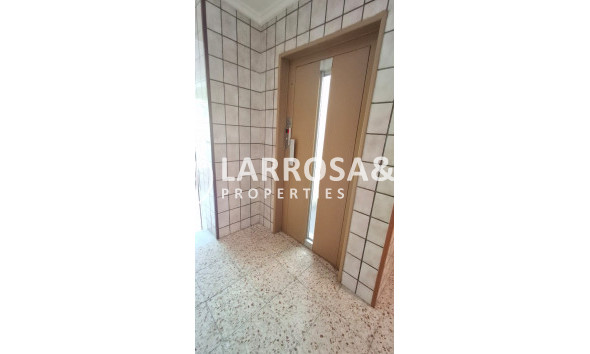 Herverkoop - Apartment - Torrevieja - Playa de El Cura