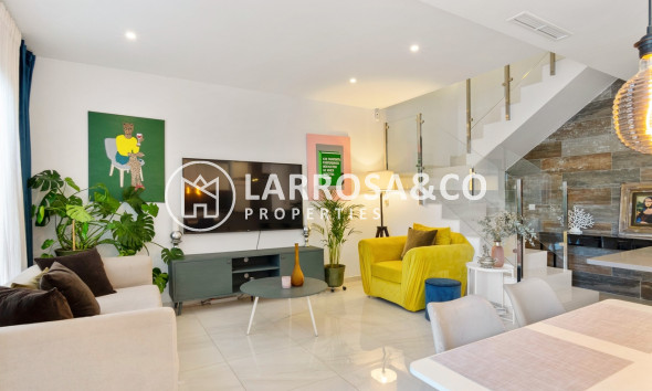 A Vendre - Semi-detached house - Villamartin - Costa Blanca