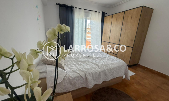 Reventa - Apartamento - Almoradí