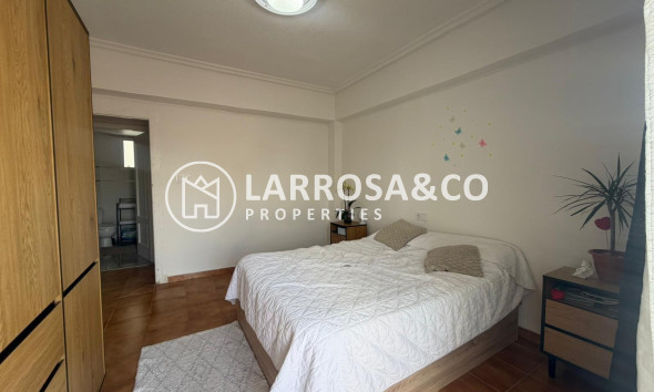 Reventa - Apartamento - Almoradí