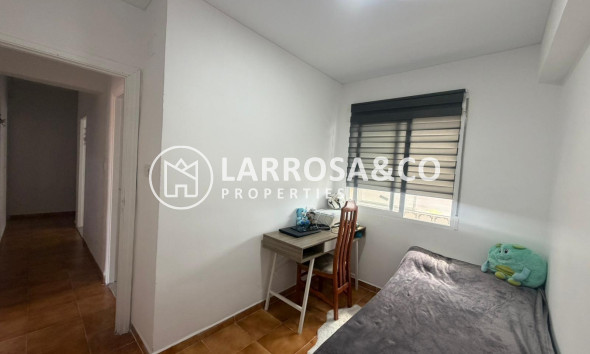 Reventa - Apartamento - Almoradí