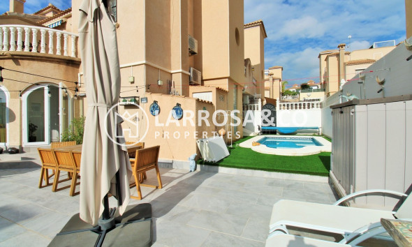 Вторичный рынок - Таунхаус - Villamartin - Costa Blanca