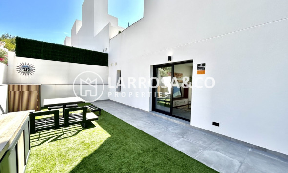 Resale - Detached House/Villa - Villamartin - Costa Blanca