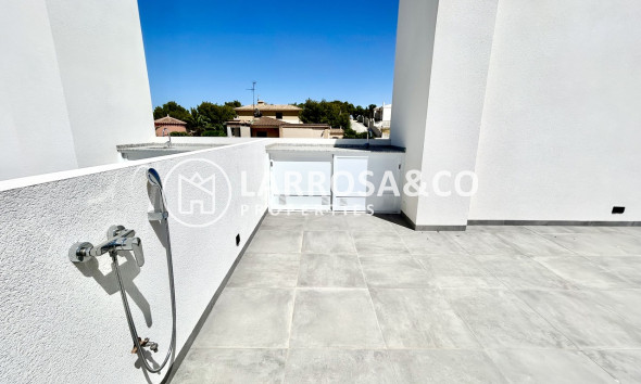 Resale - Detached House/Villa - Villamartin - Costa Blanca