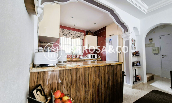 Resale - Detached House/Villa - Villamartin - Costa Blanca
